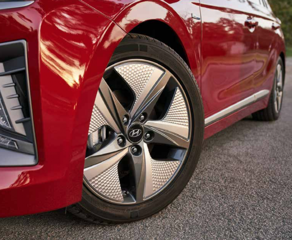 Hyundai komplet hjul med Bridgestone dæk
